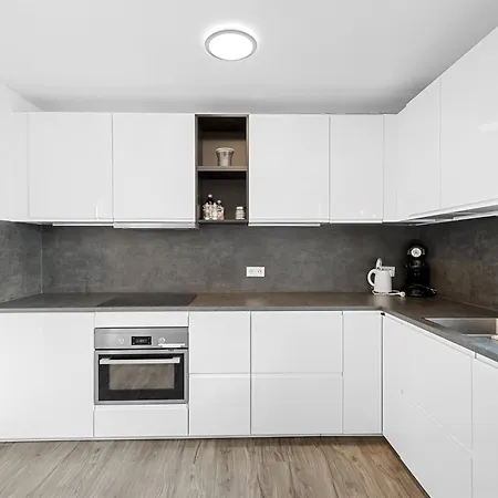 Neben Forum Allgaeu Inkl. Balkon * Kempten