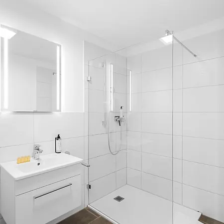Neben Forum Allgaeu Inkl. Balkon * Kempten
