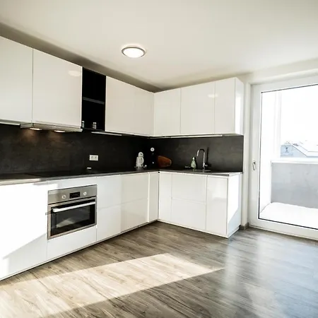 Neben Forum Allgaeu Inkl. Balkon *