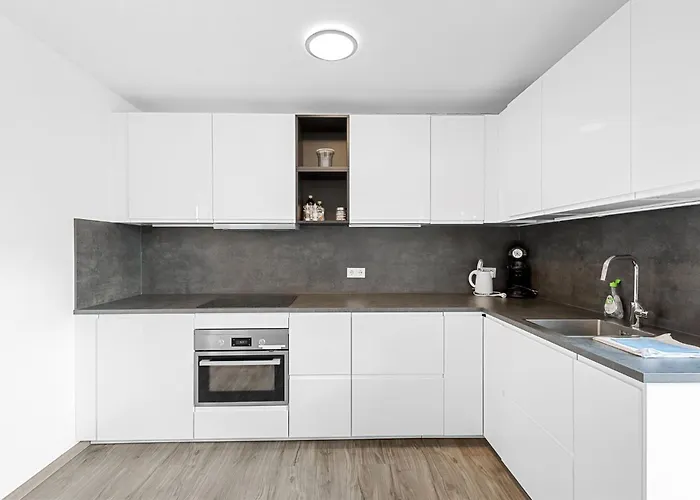 Neben Forum Allgaeu Inkl. Balkon * Kempten im Allgäu